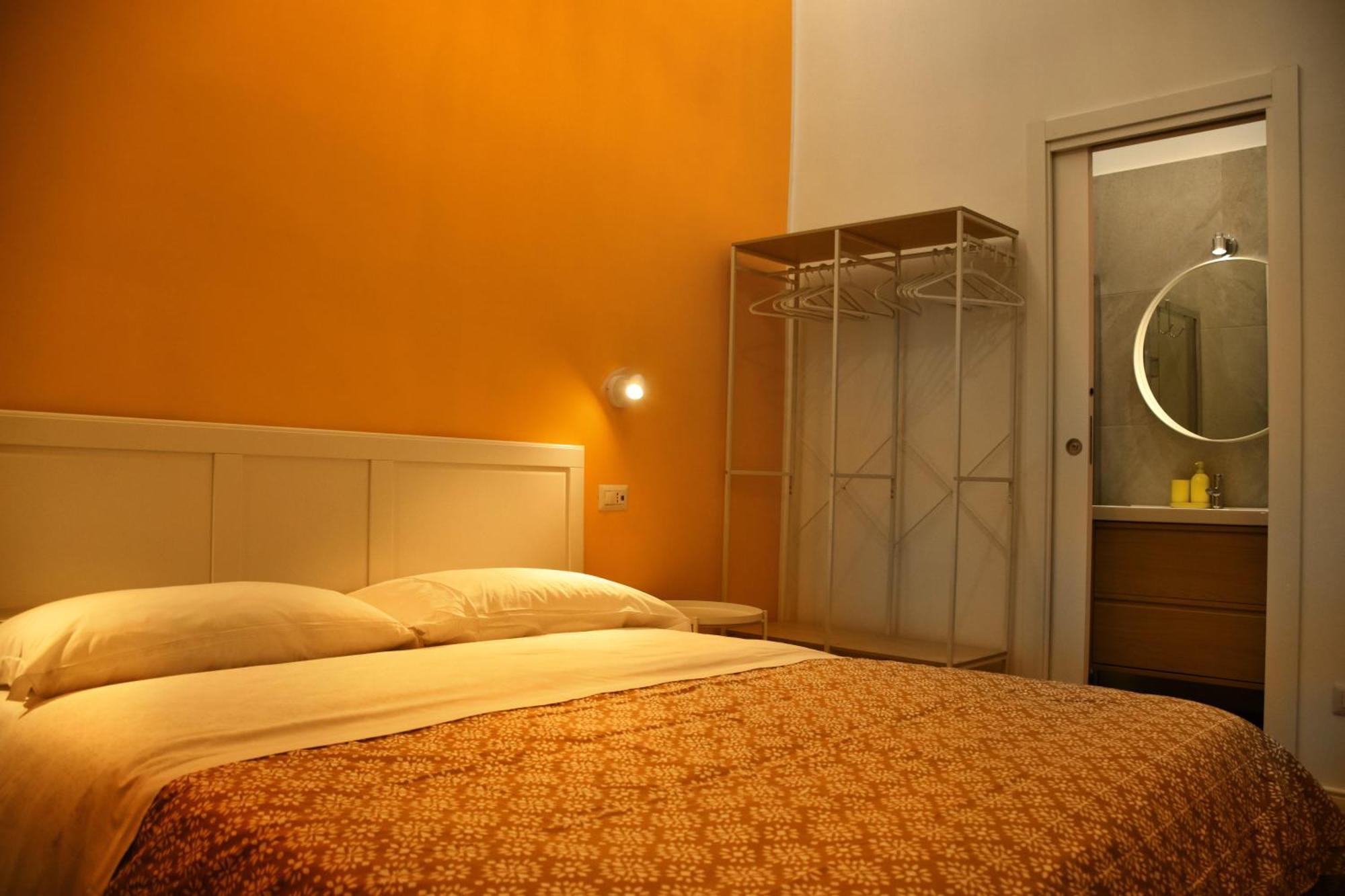 Centro Storico Rooms Naples Exterior photo